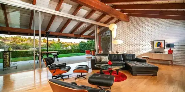 2054 Mar Azul Way