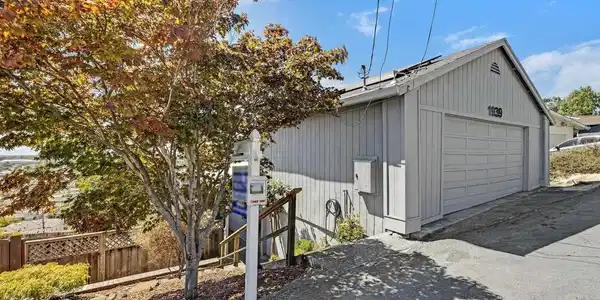 1939 Placer Dr