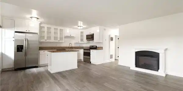 3365 Santa Fe