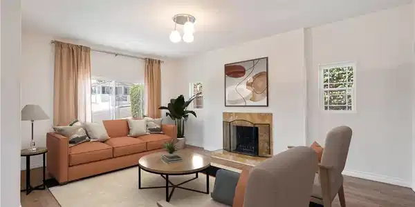 776 W Sepulveda Street