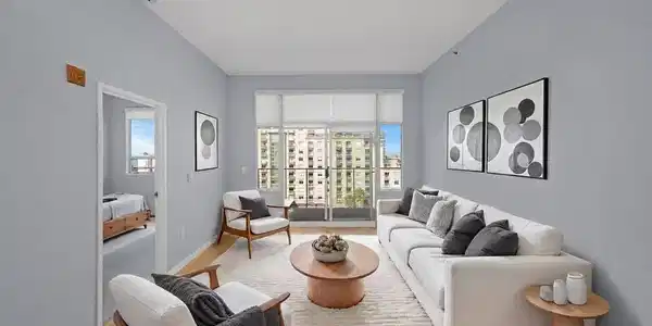 5855 Horton
