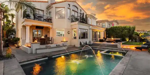 7124 Aviara Dr