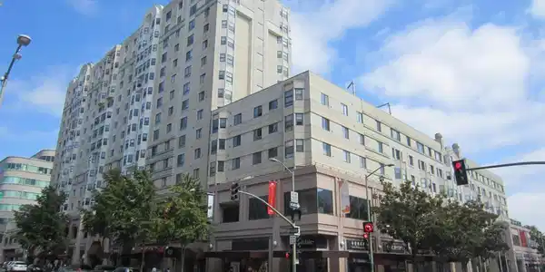 988 Franklin Street