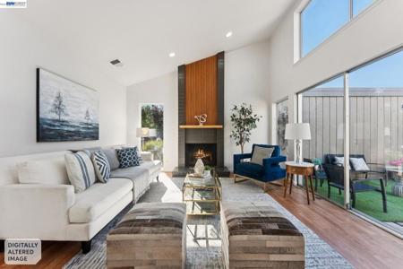 1034 Trellis Ln