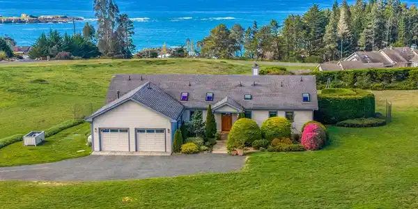 44750 Baywood Drive
