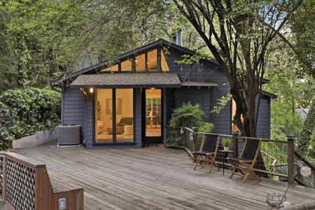 3514 Oak Knoll Drive