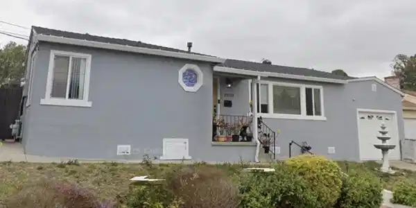 23933 Carmelita Dr