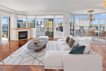 700 W Harbor Drive