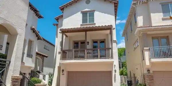 5856 Kiyot Way
