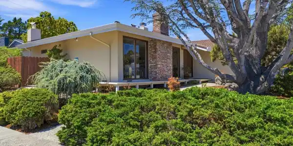 965 Helen Drive
