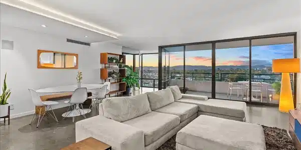 4316 Marina City Drive