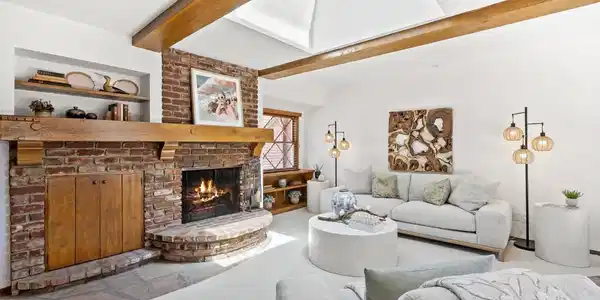 324 Hilltop