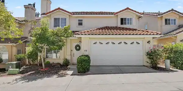 82 Country Club Circle