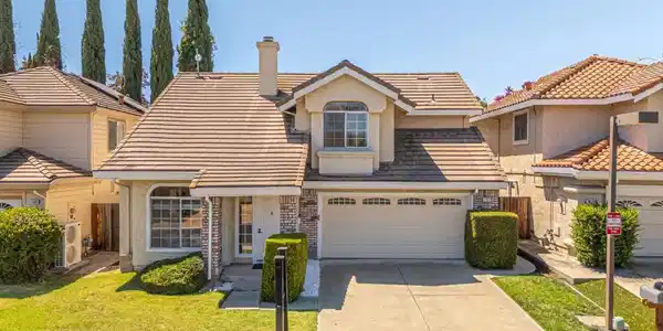 1101 Clifford Lane