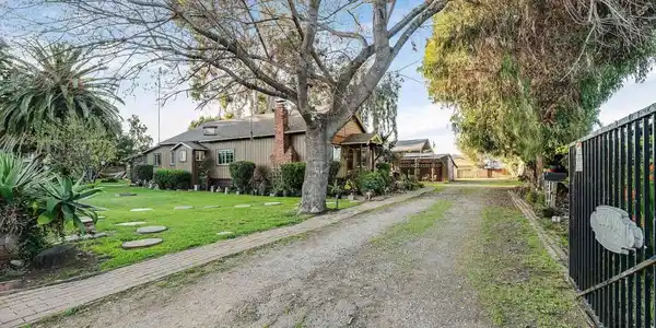 1177 Thiel Rd