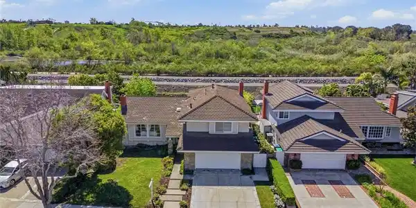 2021 Swan Drive