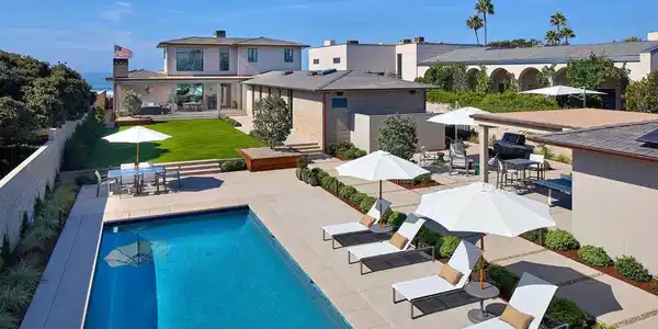 2920 Camino Del Mar