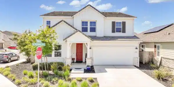 761 Stickney Way