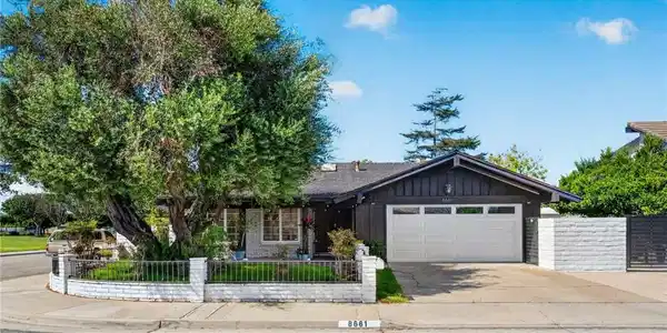 8661 Brookside Drive