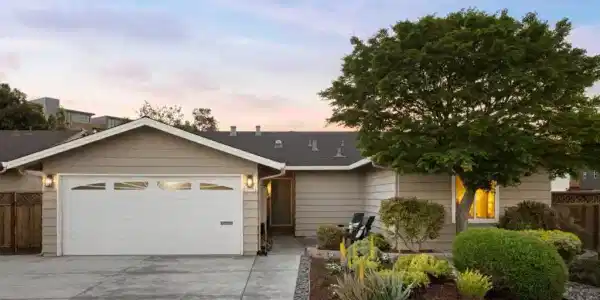 600 Comet Drive