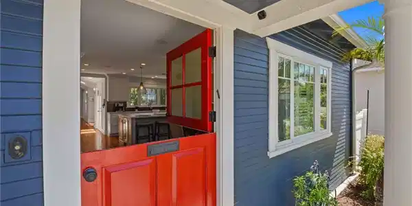 4427 E Vista Street