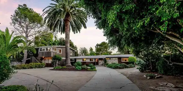 6749 Zumirez Drive