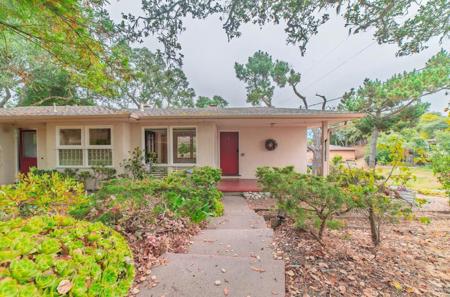 25145 N Carmel Hills Drive