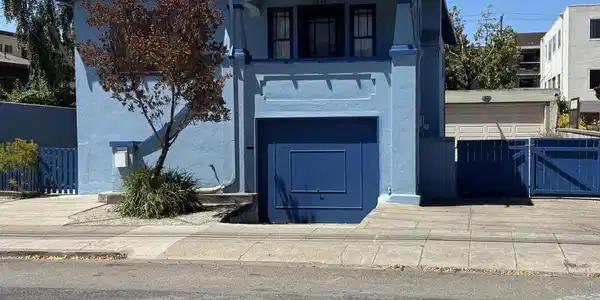 816 Stannage Ave