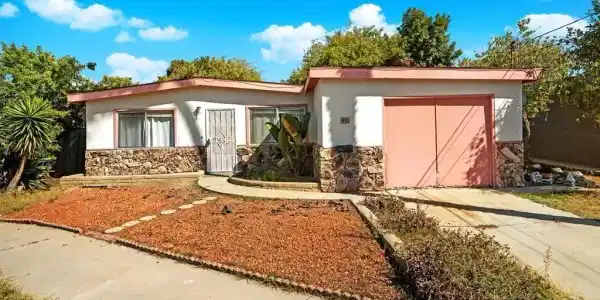 431 Del Mar Ct