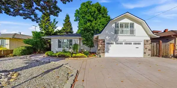2199 Fordham Drive