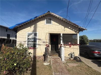 876 W Oliver Street
