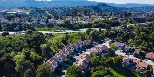 3528 Broadview Court