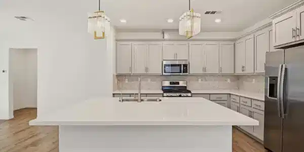 5 Brookdale Court