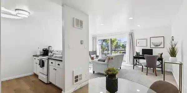 5 Embarcadero