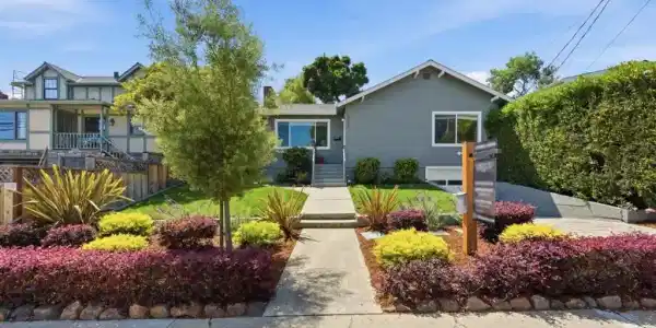 948 Alameda