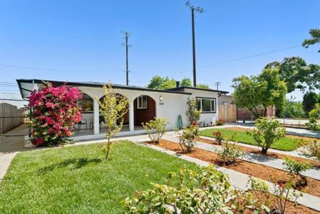 3069 Agate Drive
