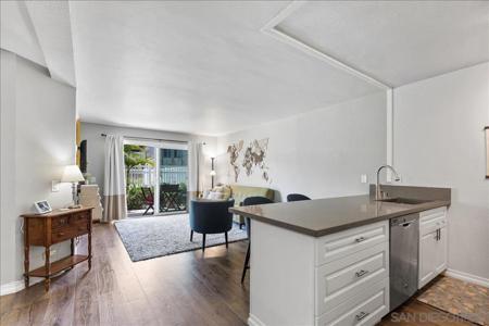 8036 Linda Vista