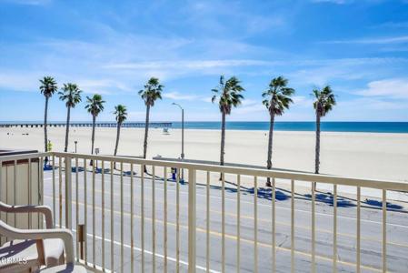 273 E Surfside Drive