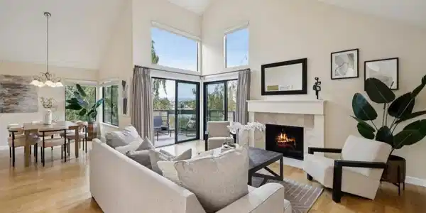 1016 Shoreline Drive