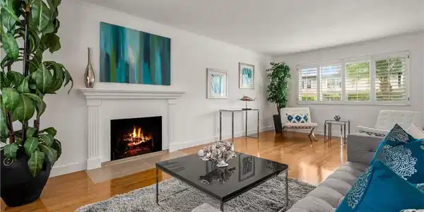 1872 Parkview Circle