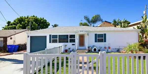 1656 Pacific Beach Dr