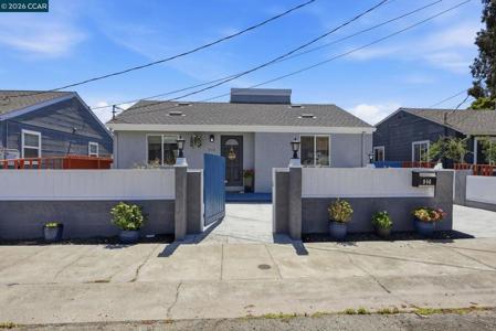 916 Bataan Ave