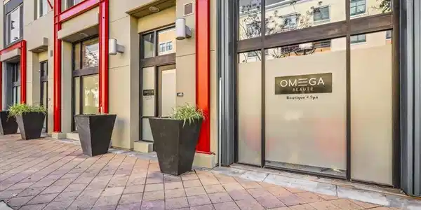 300 E 4th Street