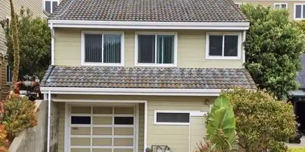 565 Crespi Drive
