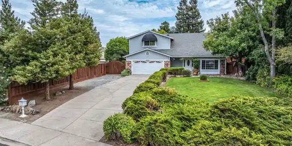 3405 Garrow Dr
