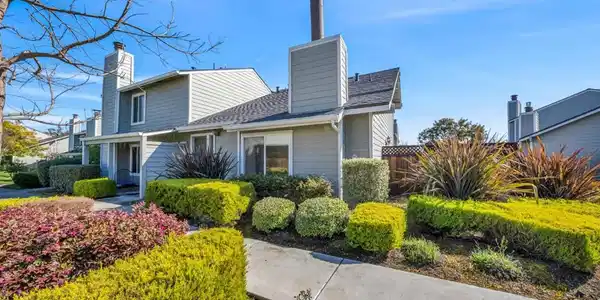 831 Vespucci Lane