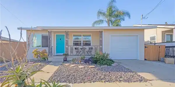 2522 Baily Avenue