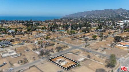 750 Toyopa Drive
