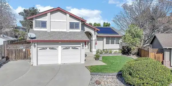 1512 Mellissa Ct