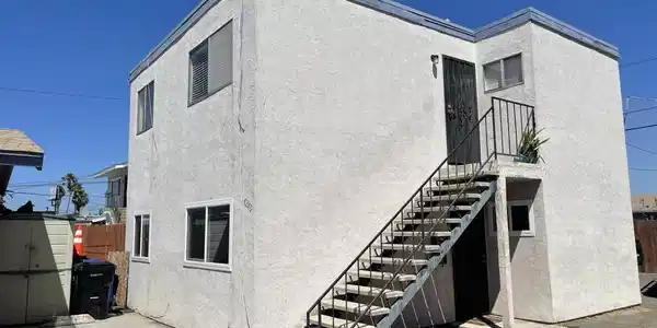 4243 39th Street